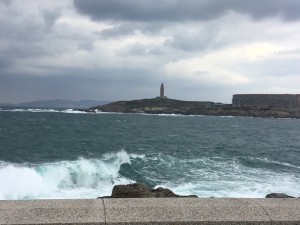 Torre di Hercules vista dall'Obelisco La Coruña Fonte: Simone Gamberini - Footbola