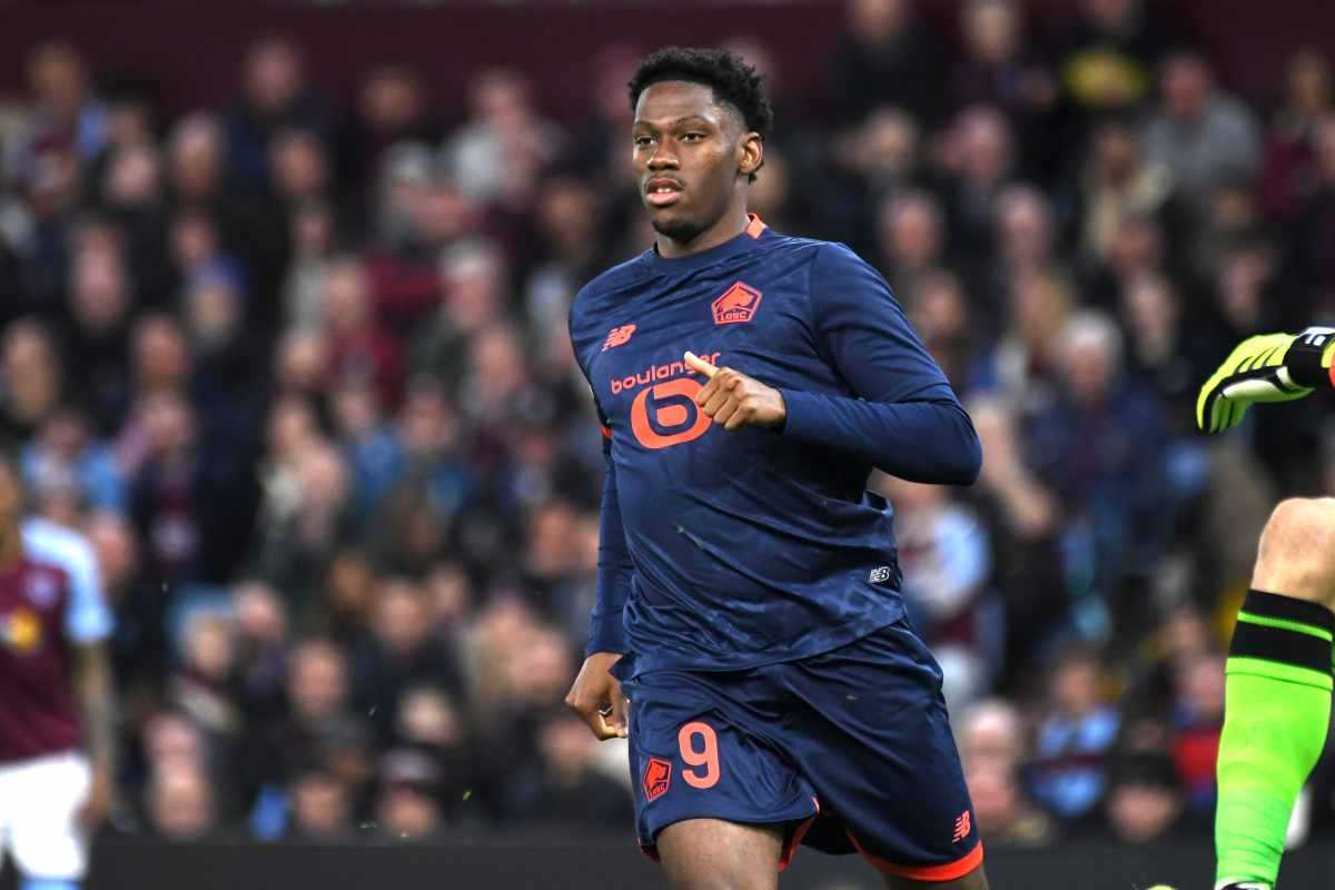 Milan calciomercato Roma beffa