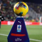 Serie A il pallone e la corsa all'Europa
