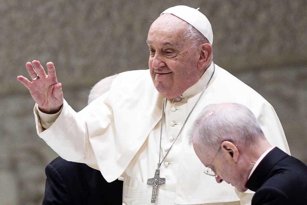 Addio a Papa Francesco, il Pontefice è morto a 88 anni: rinvio delle partite di calcio in segno di lutto per la sua scomparsa