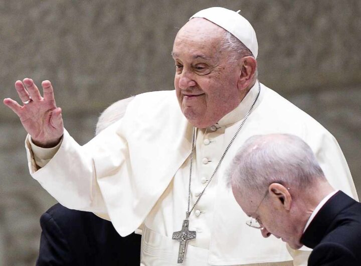 Addio a Papa Francesco, il Pontefice è morto a 88 anni: rinvio delle partite di calcio in segno di lutto per la sua scomparsa