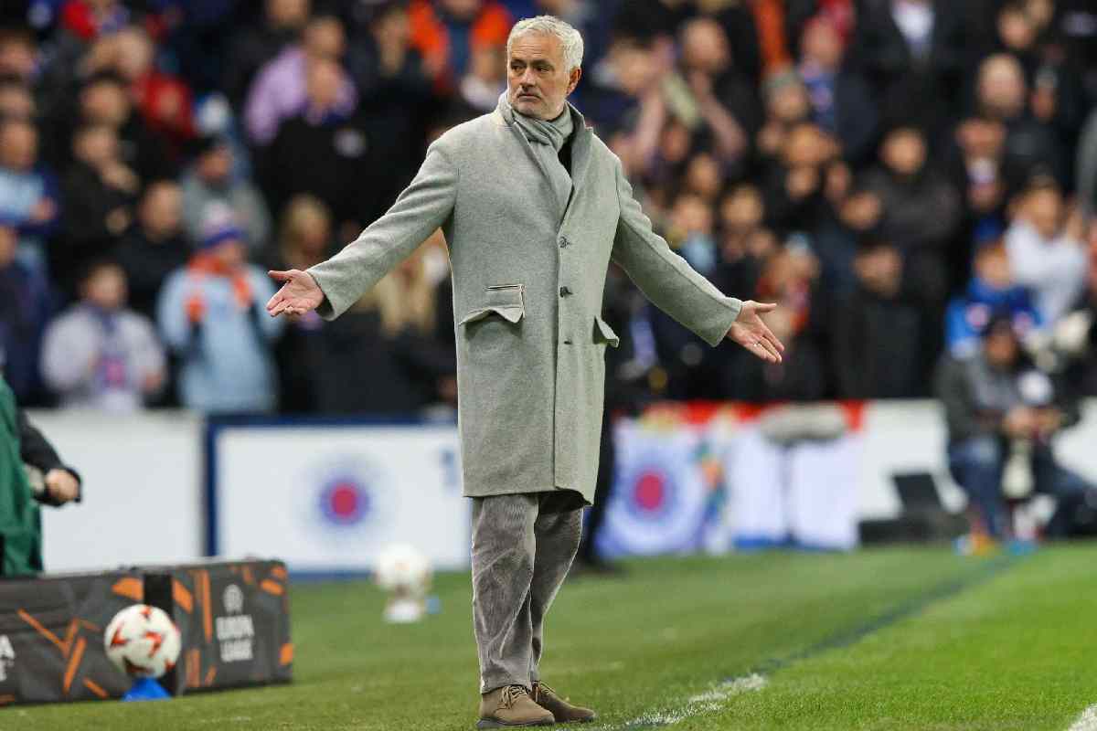 Jose Mourinho allenatore Fenerbahce