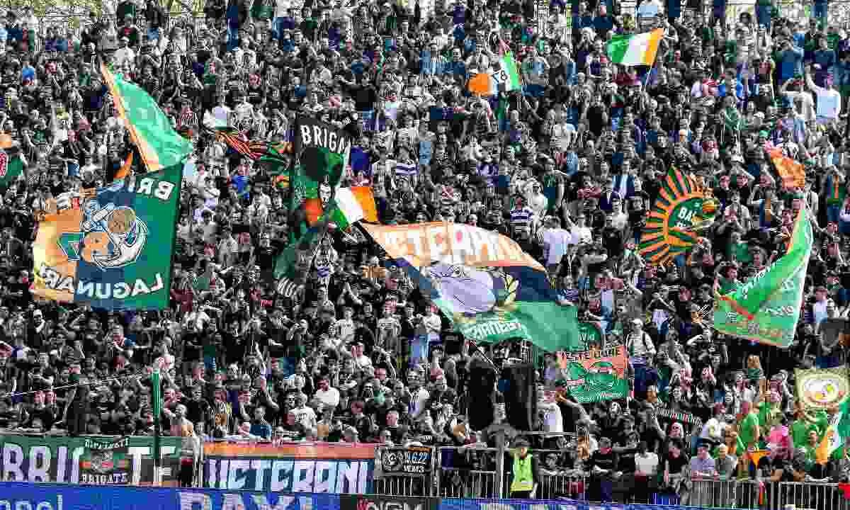 La tifoseria del Venezia allo stadio