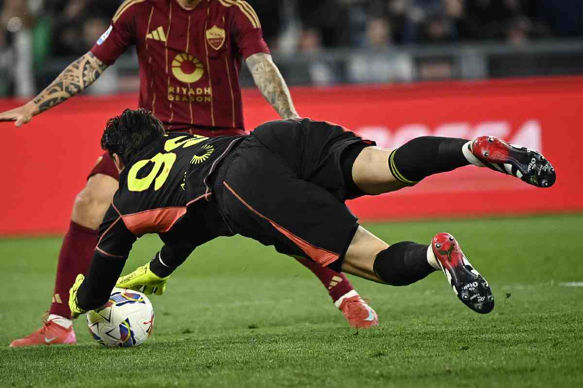 Mile Svilar in azione in Roma - Lazio