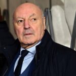 Giuseppe Marotta in primo piano in un tunnel a bordo campo