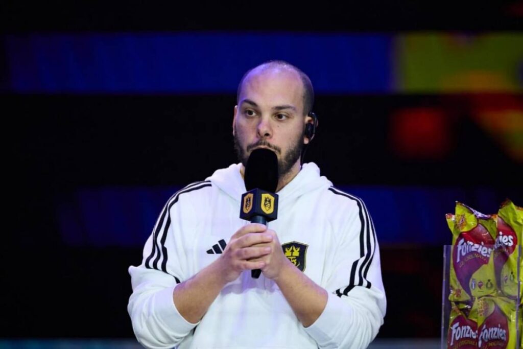 Sabino Palermo, il telecronista della Kings League, ai microfoni di Newzgen