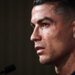 Un primo piano di Cristiano Ronaldo in conferenza stampa