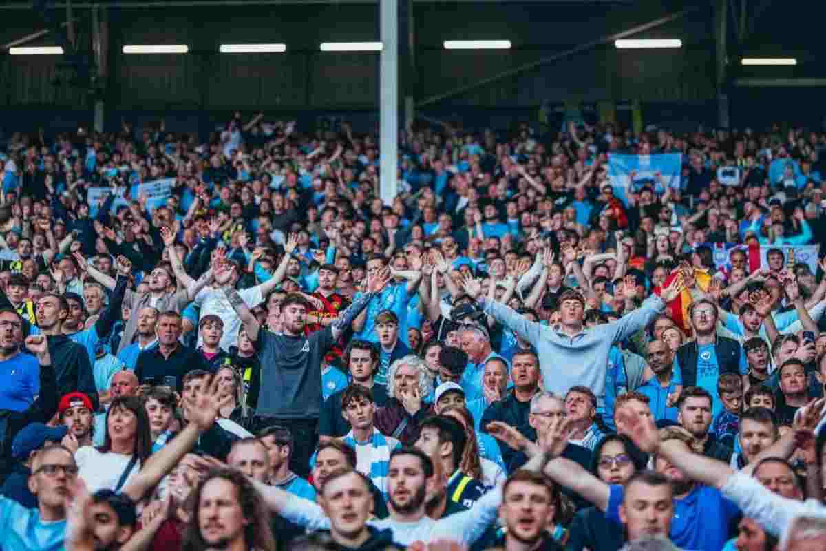 Azione legale dei tifosi del Manchester City contro il loro club