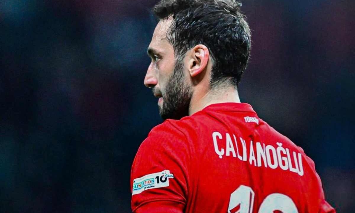 Çalhanoğlu potrebbe salutare l'Inter