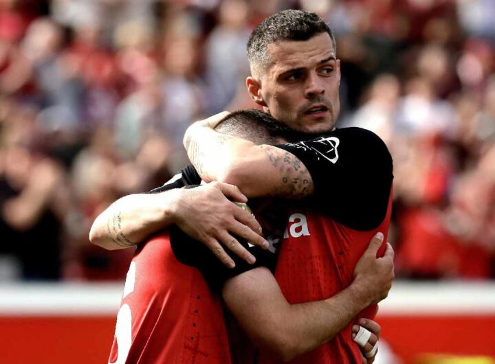 Granit Xhaka, il centrocampista svizzero del Bayer Leverkusen vicino al Milan