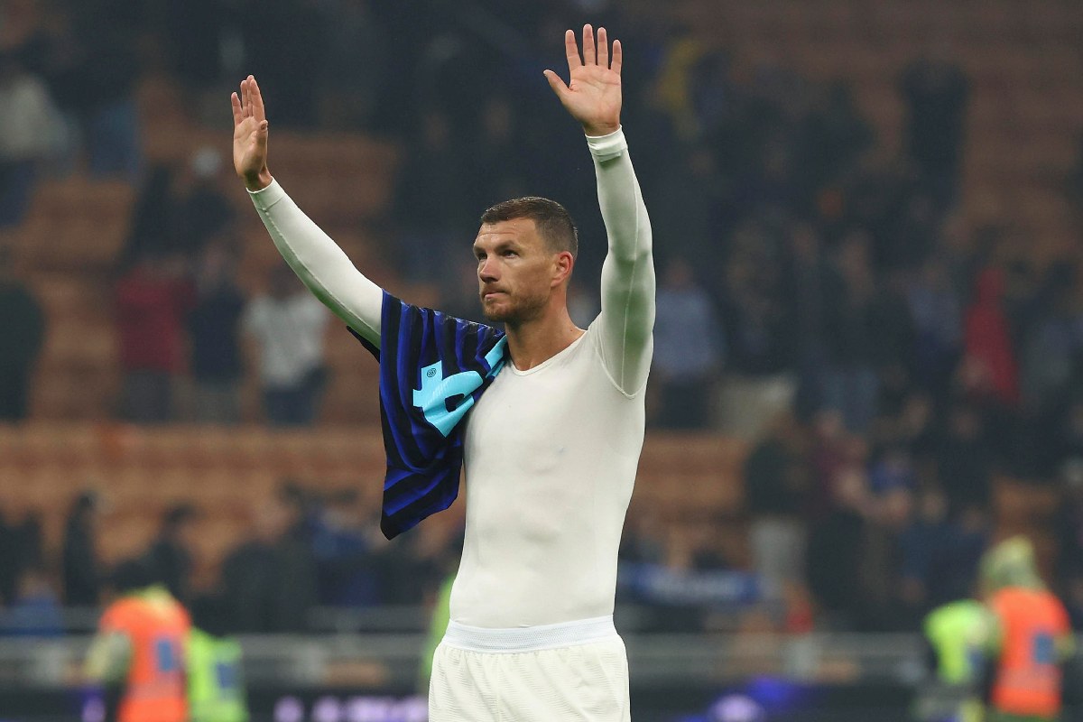 Edin Dzeko, attaccante della Fiorentina
